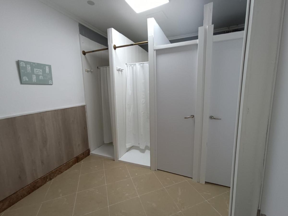 Hostel Bretema Луго Экстерьер фото